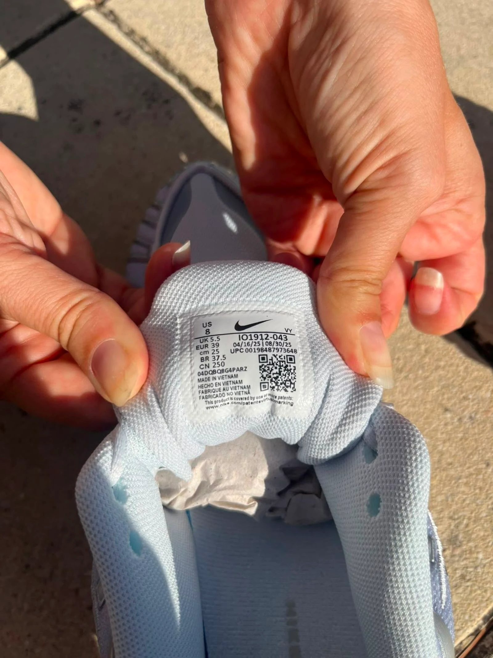 Nike Shox TL Platino Plata Y2K Nuevas Auténticas Tamaño 39 Zapatillas Hombre Mujer Con Caja – photo 9